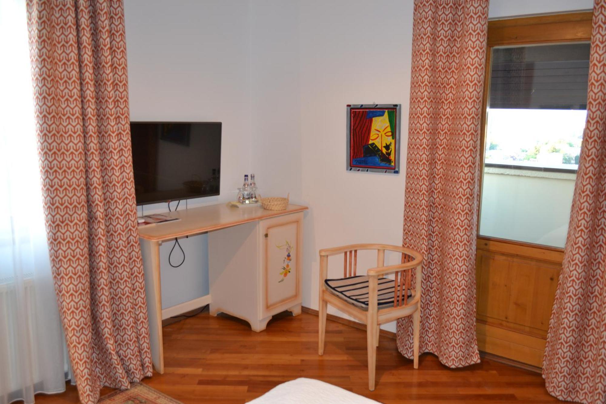 Casa Cranta Hotell Braşov Eksteriør bilde